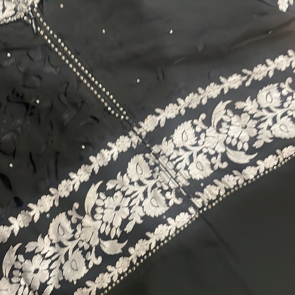 Abaya - Picture 6 of 7